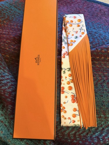 Hermès rare silk - hermÈs, leather