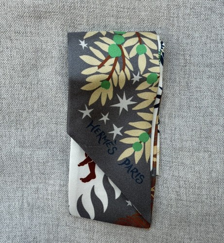 Hermès double sided silk - hermès, double-sided