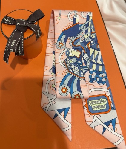 Brand new hermes silk - new,